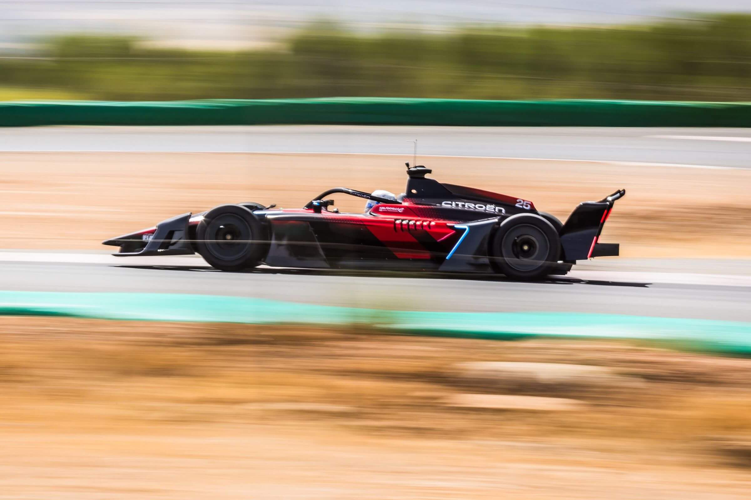 Formula E Gen4 with a "virtual prop shaft": How software becomes a key performance factor